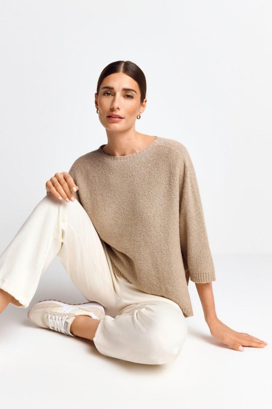 Hot Rich & Royal Pullover